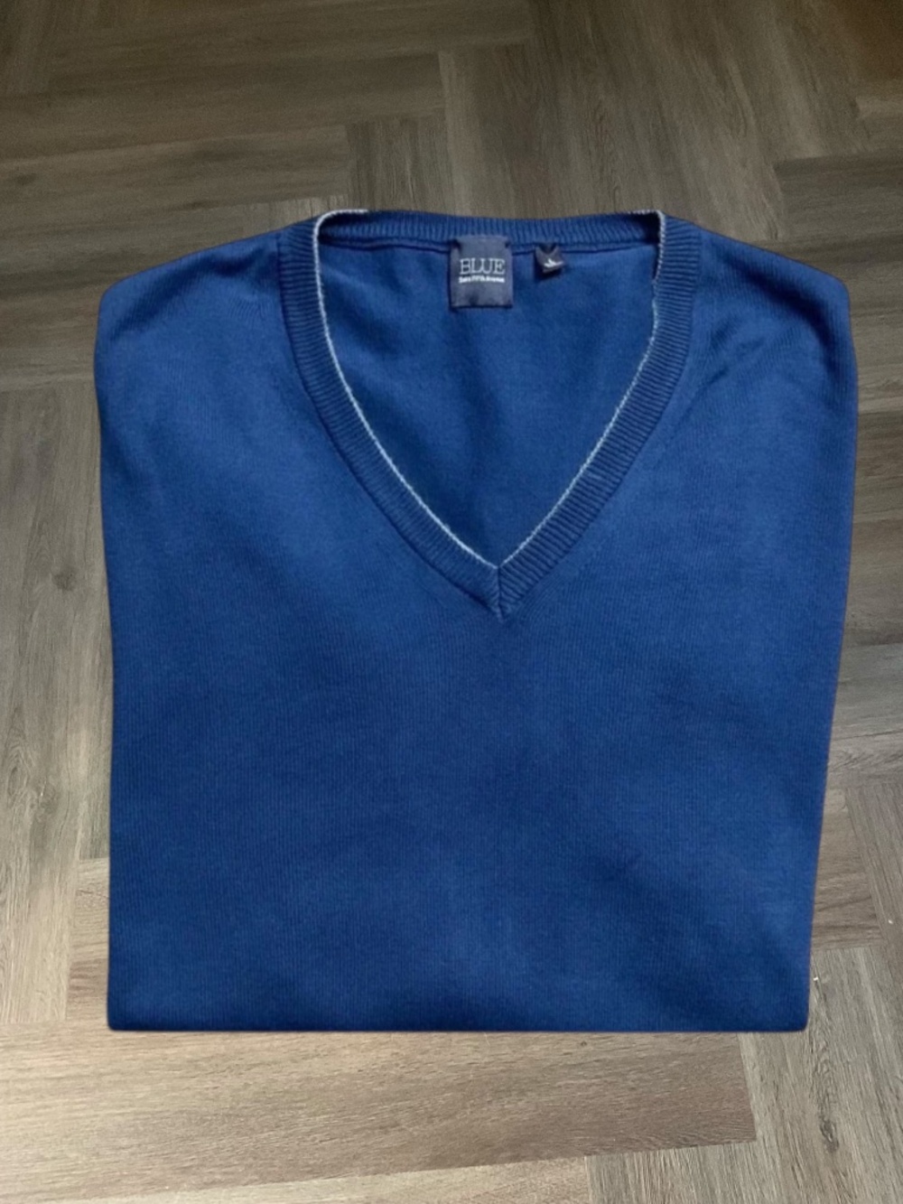BLUE Saks Fifth Avenue Classic Cotton V Neck Sweater Mens Large Blue Preppy Work